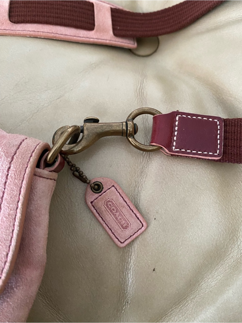 SALE! Authentic Coach Soho Pink Suede Crossbody Wide Strap Flap Leather - Picture 5 of 16